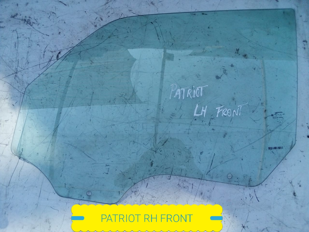 LUNA DE PUERTA DELANTERA IZQUIERDA JEEP PATRIOT 2007 AL 2018